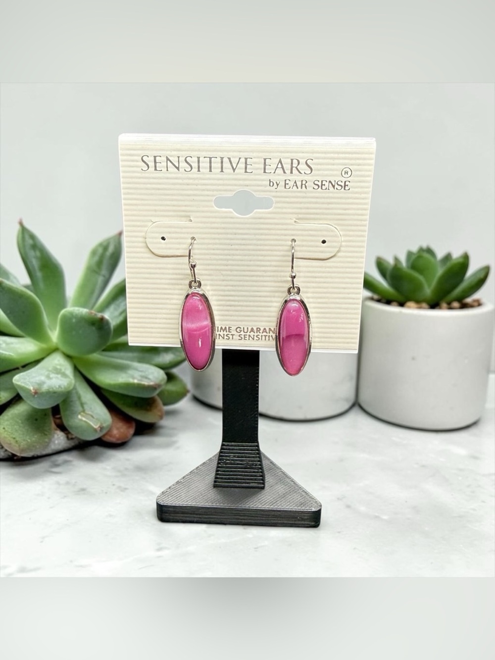 🩷Sensitive Ears by Ears Sense🩷Dark Pink Oval Drop Earrings/NIP